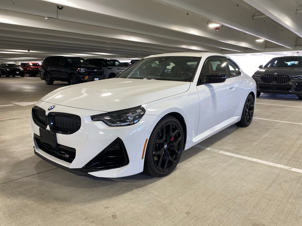 Used 2025 Alpine White BMW M240i xDrive image 1