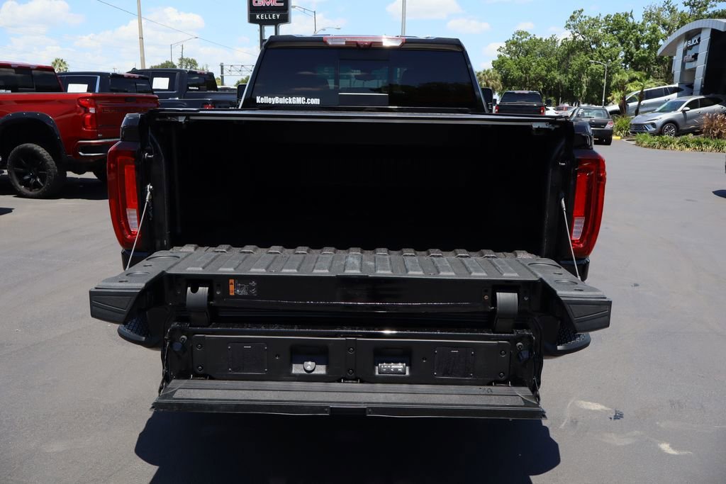 Used 2022 Ebony Twilight Metallic GMC Denali image 28