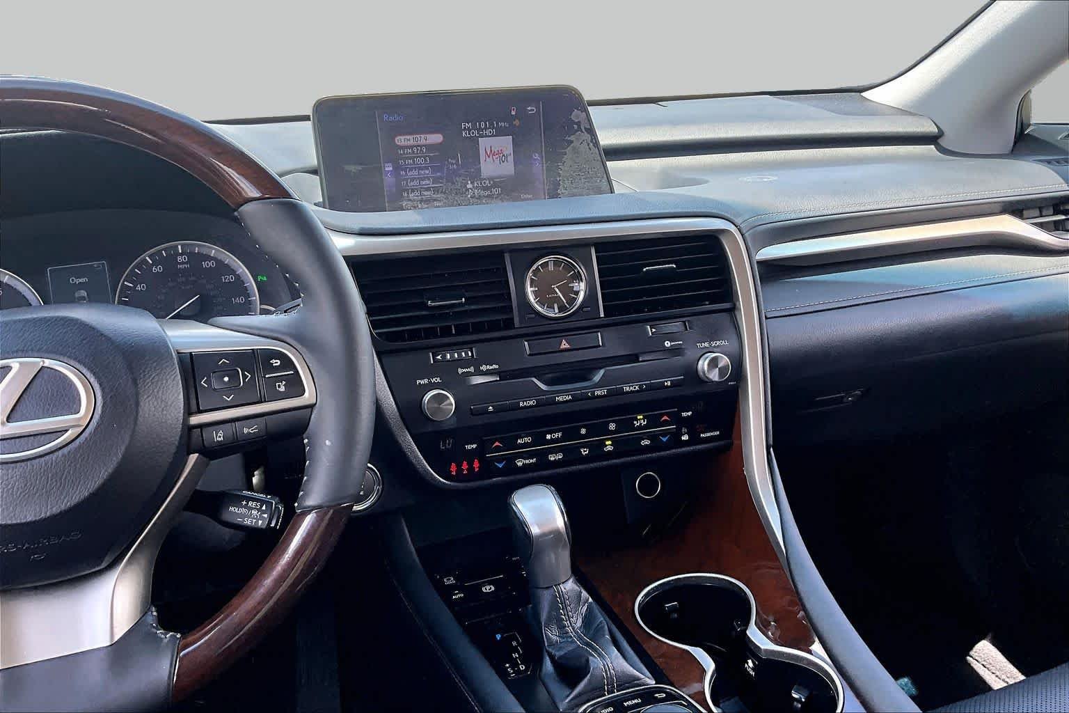 Used 2017 Atomic Silver Lexus  image 7