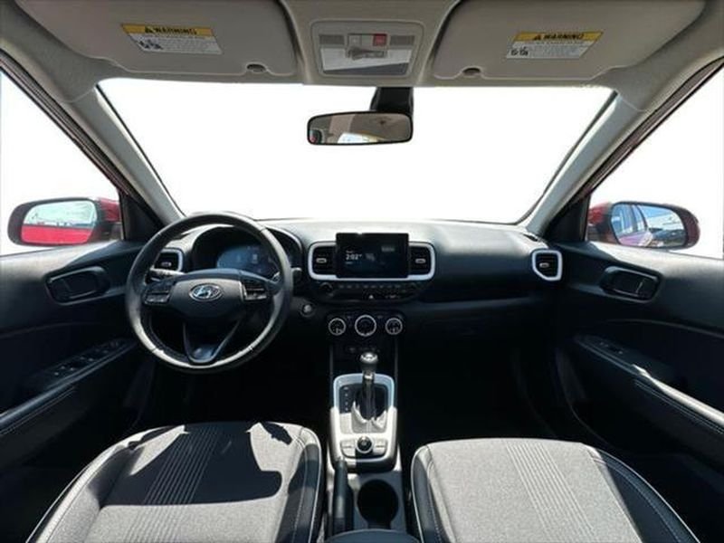 Used 2025 Ultimate Red Hyundai Limited image 13