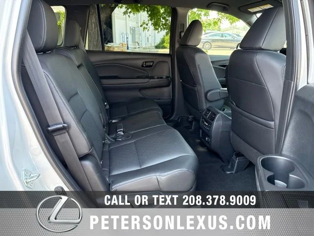 Used 2022 White Honda Elite image 17