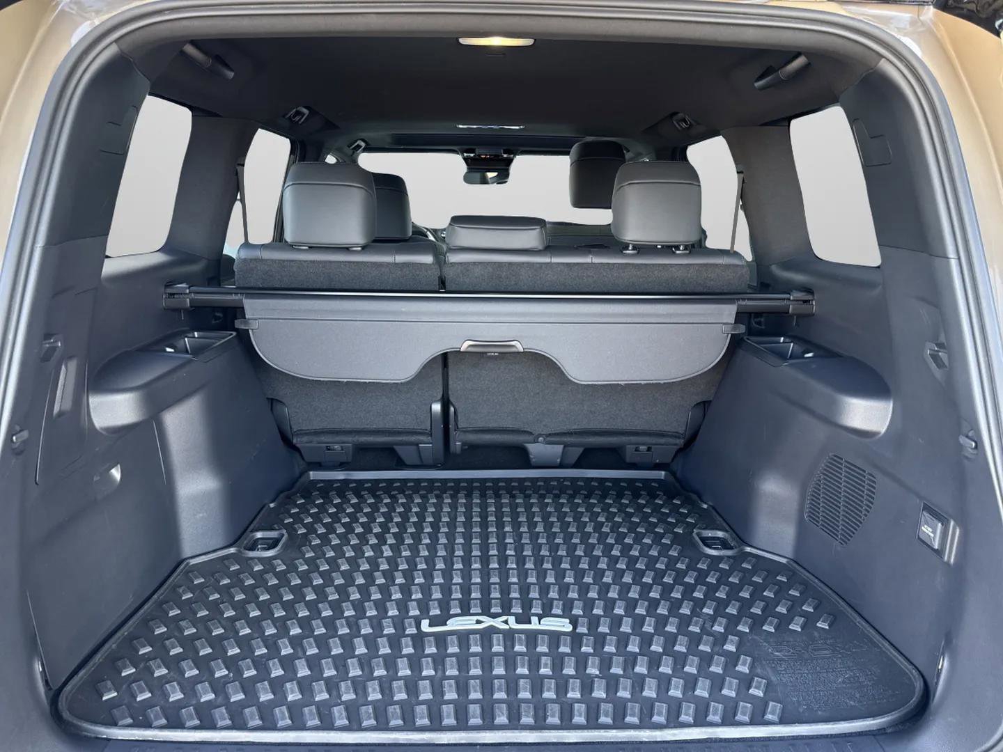 Used 2024 Earth/Black Lexus GX 550 Overtrail image 46