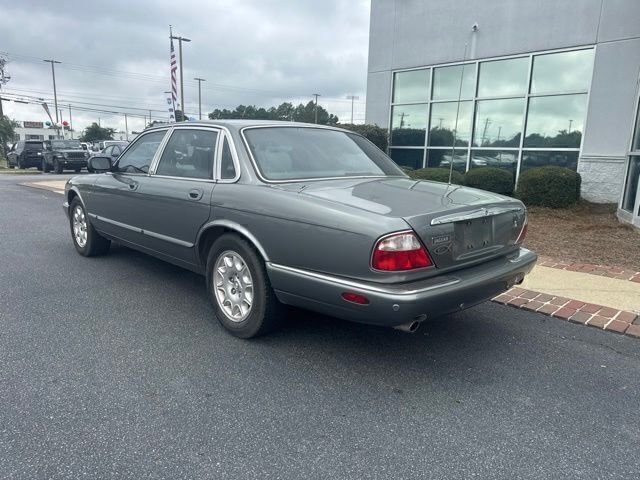 Used 2003  Jaguar Base image 9