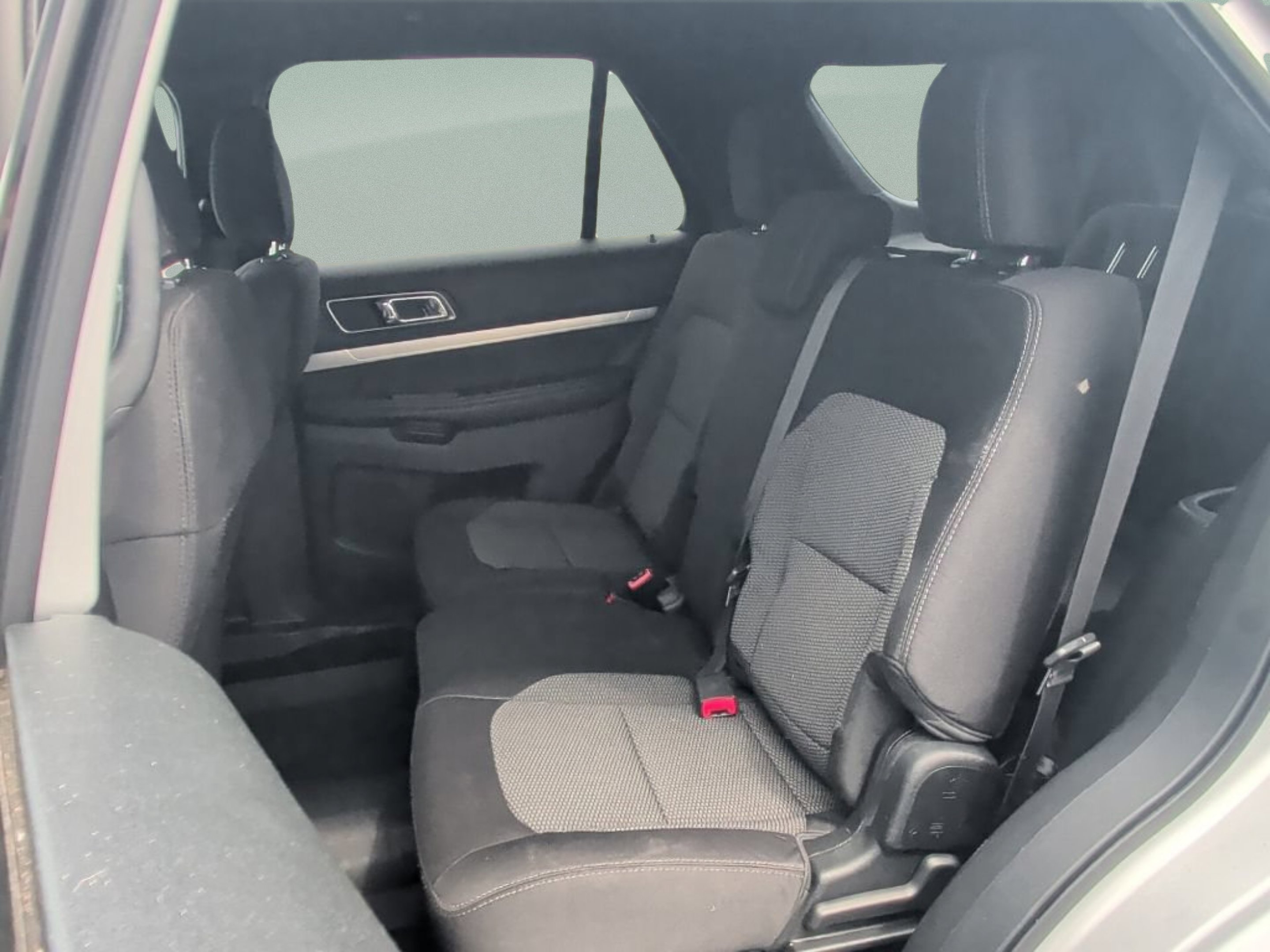 Used 2018 Ingot Silver Ford XLT image 34