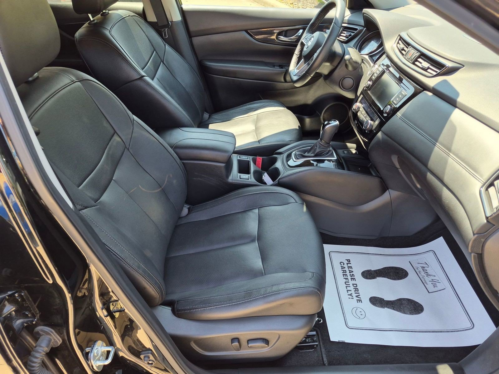 Certified Used 2020 Magnetic Black Pearl Nissan SL image 35