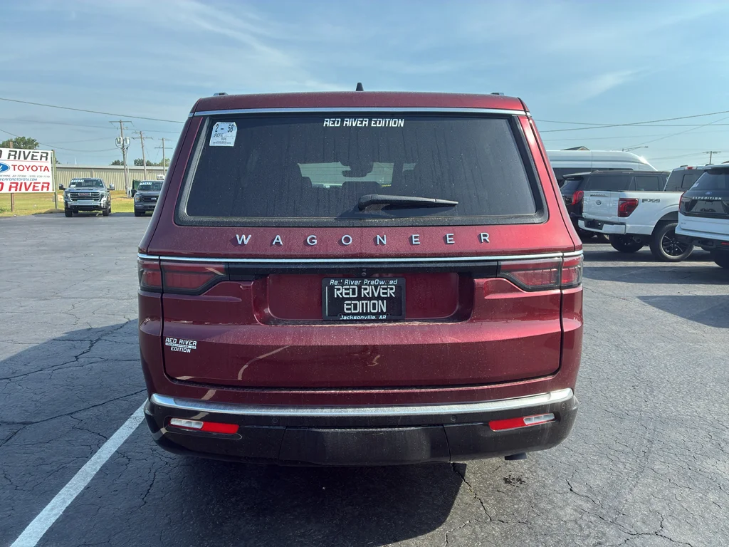 Used 2025 Velvet Red Pearlcoat Jeep Series III image 6