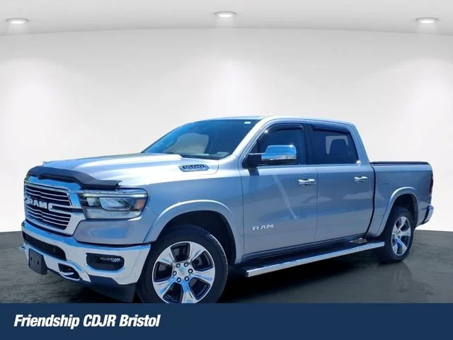 2022 RAM 1500 Laramie 4x4 Crew Cab 5'7's photo