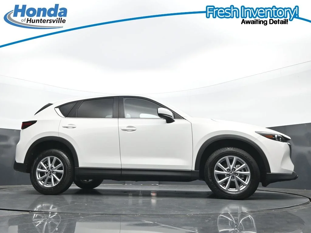 Used 2025 White Metallic Mazda 2.5 S image 30