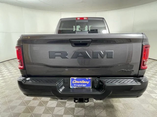 2025 RAM 2500 Tradesman - Photo 7