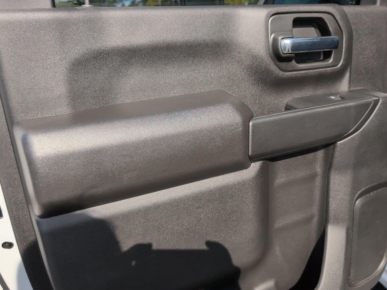 Used 2024 Summit White Chevrolet Custom image 34