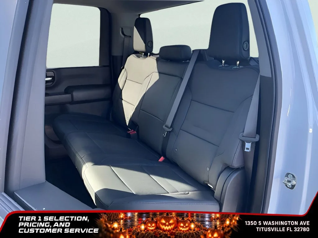 New 2026 Summit White GMC Pro image 25