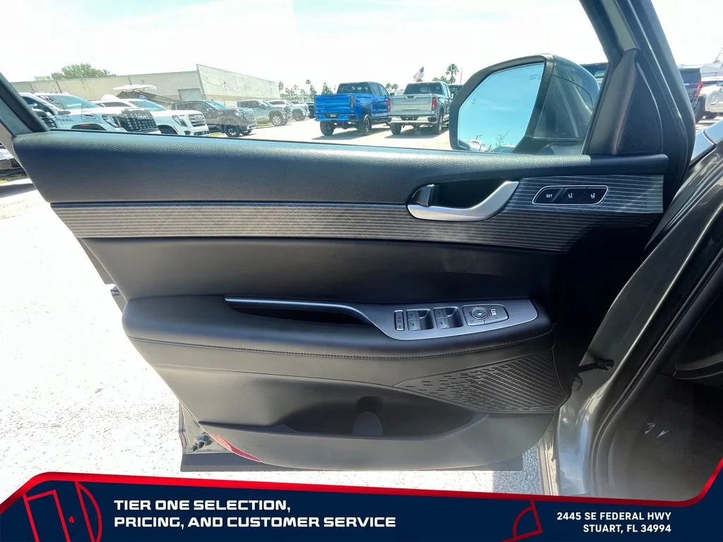 Used 2024 Gray Hyundai Limited image 25