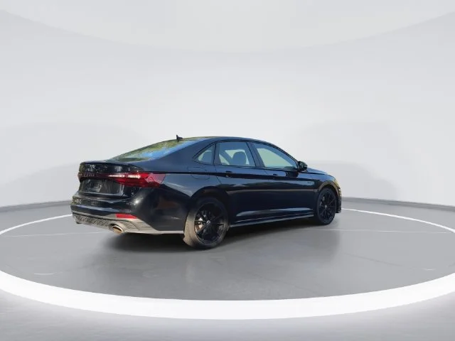 Used 2025 Black Volkswagen 2.0T Autobahn image 8