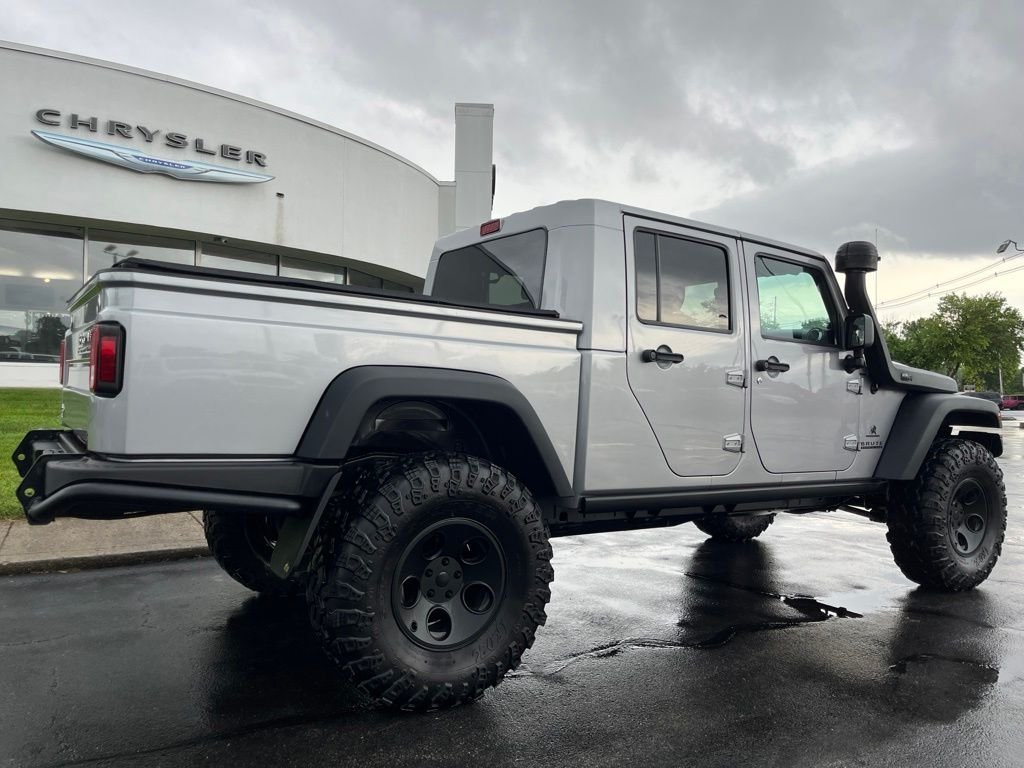 Used 2014 Billet Metallic Clearcoat Jeep Unlimited Rubicon image 41
