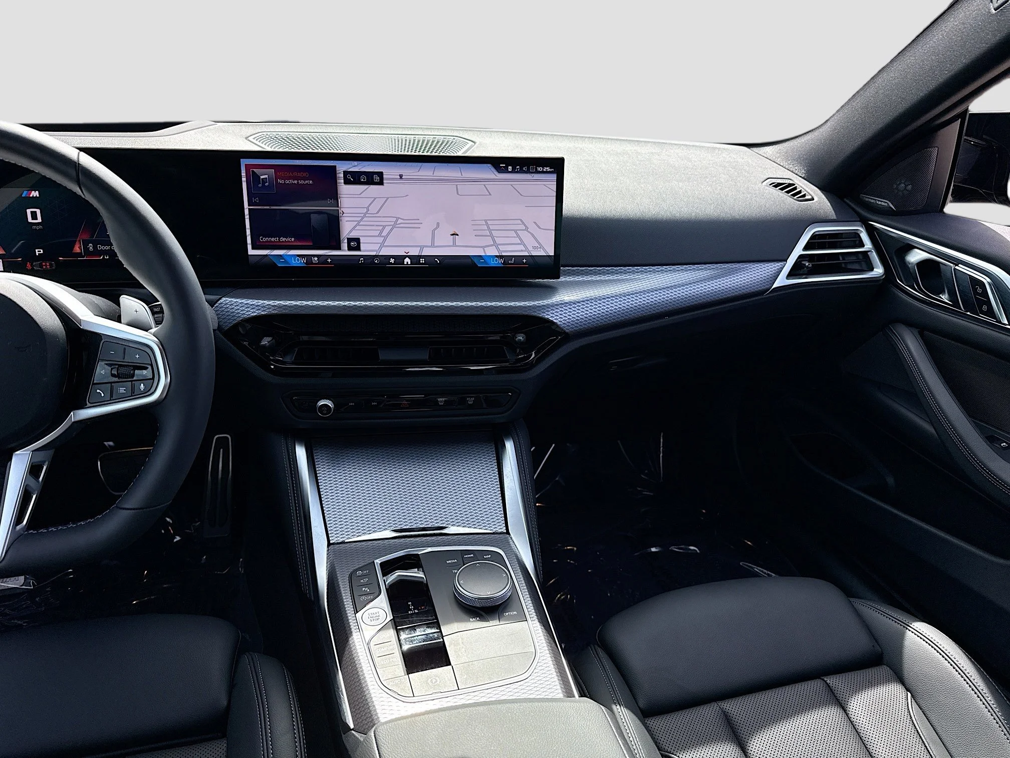 2026 BMW 4 Series M440i - Photo 19