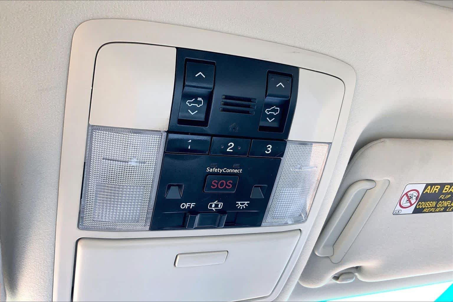 Used 2011 Black Onyx Lexus  image 34