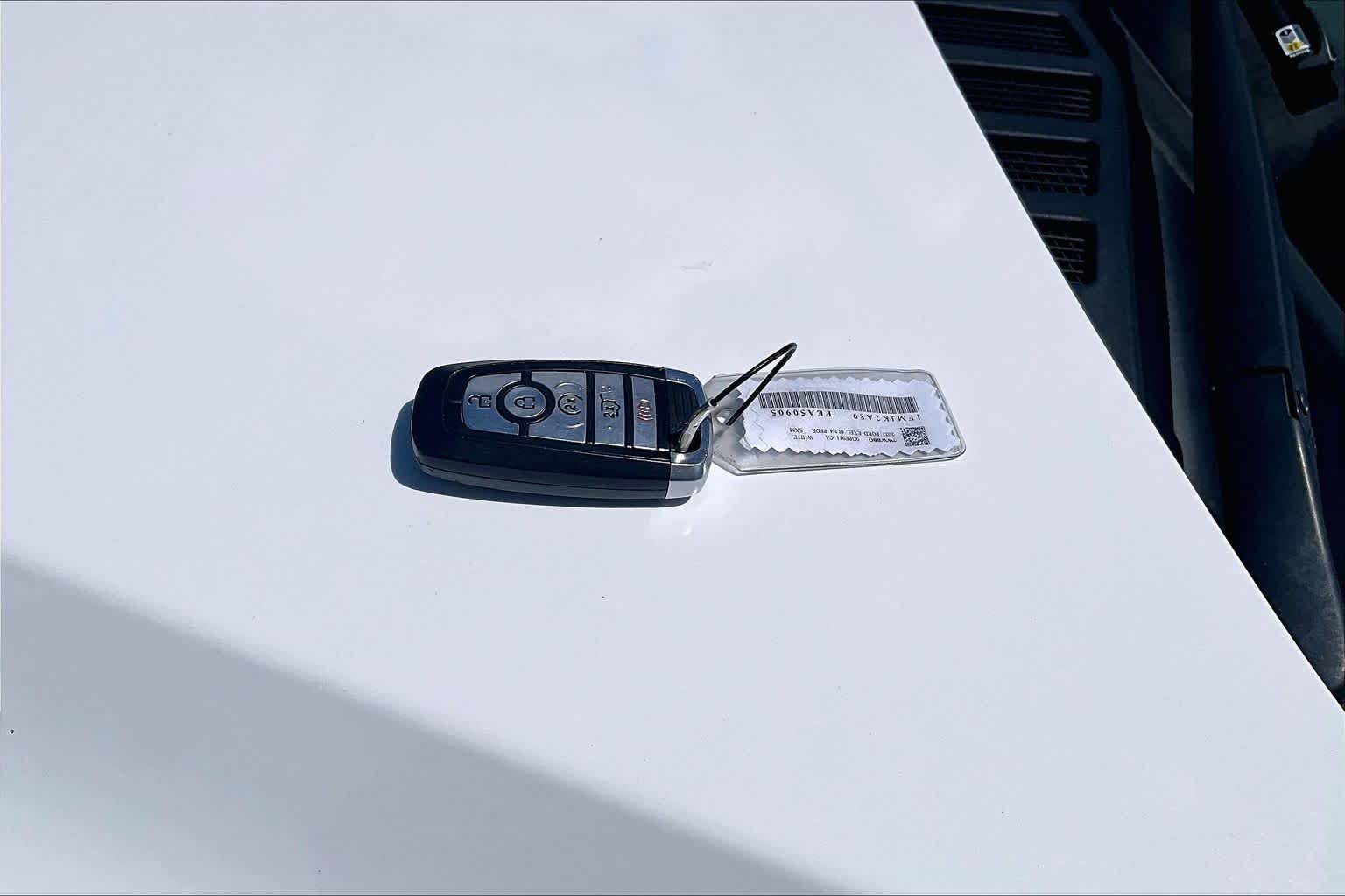 Certified Used 2023 Oxford White Ford Limited image 20