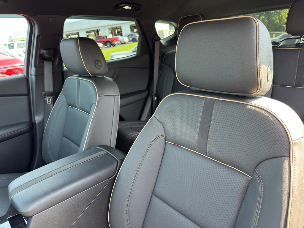 Used 2025 Radiant Red Tintcoat Chevrolet Premier image 8