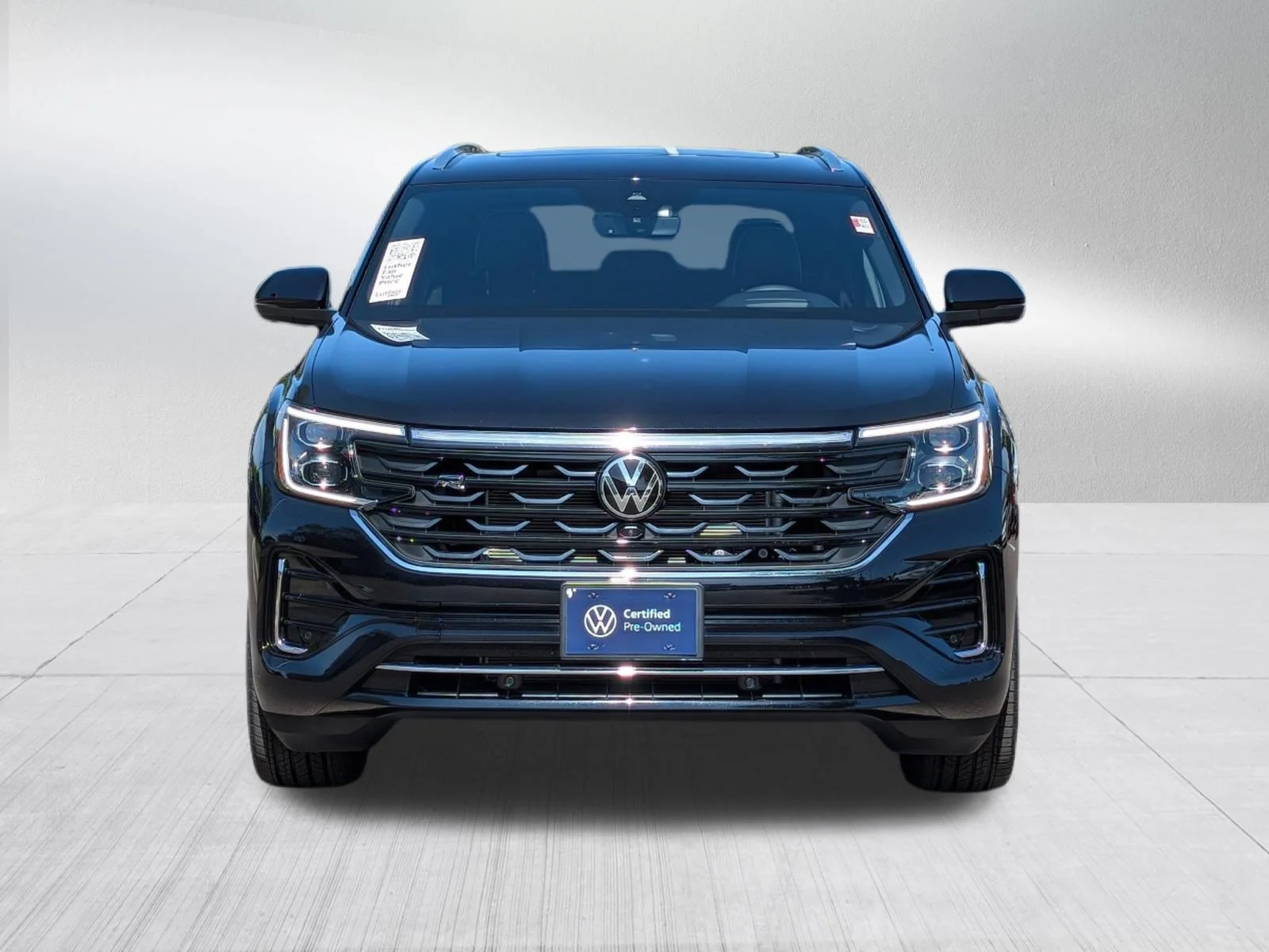 2026 Volkswagen Atlas Cross Sport SEL Premium R-LINE - Photo 2