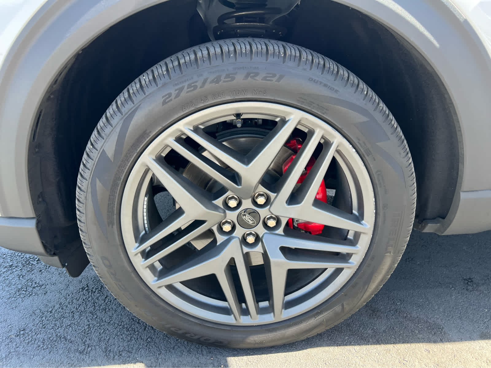 2025 Ford Explorer ST-LINE - Photo 13