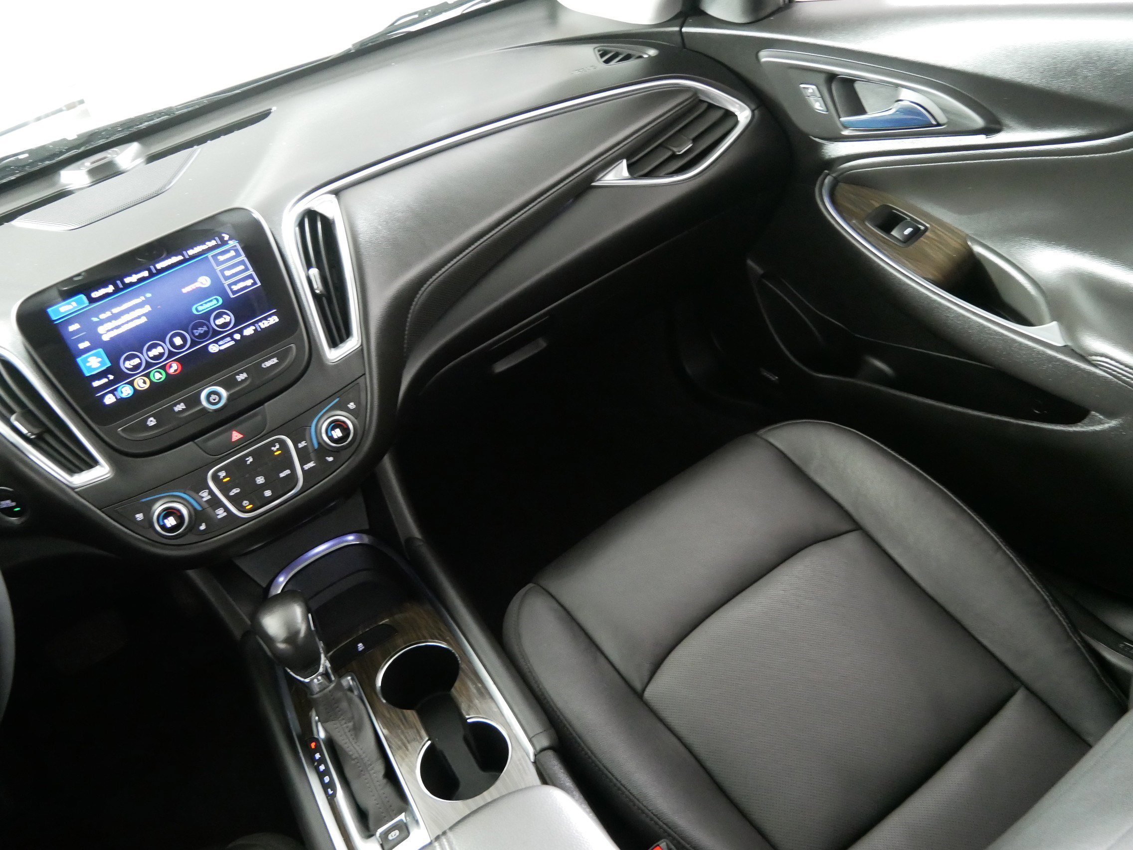 2022 Chevrolet Malibu Premier - Photo 11