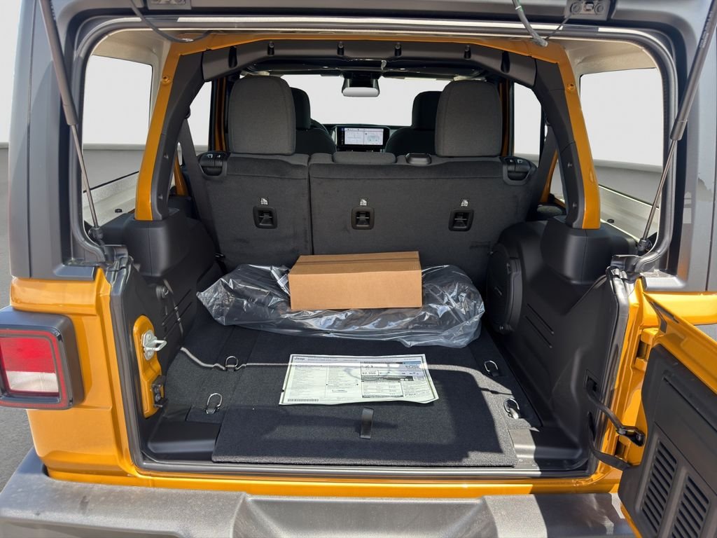 New 2026 Goldilocks Jeep Sport S image 20
