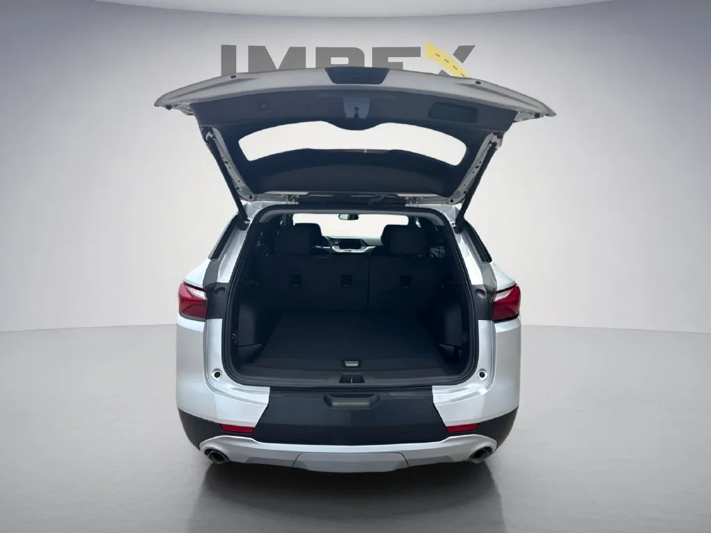 Used 2022 Silver Chevrolet LT image 13