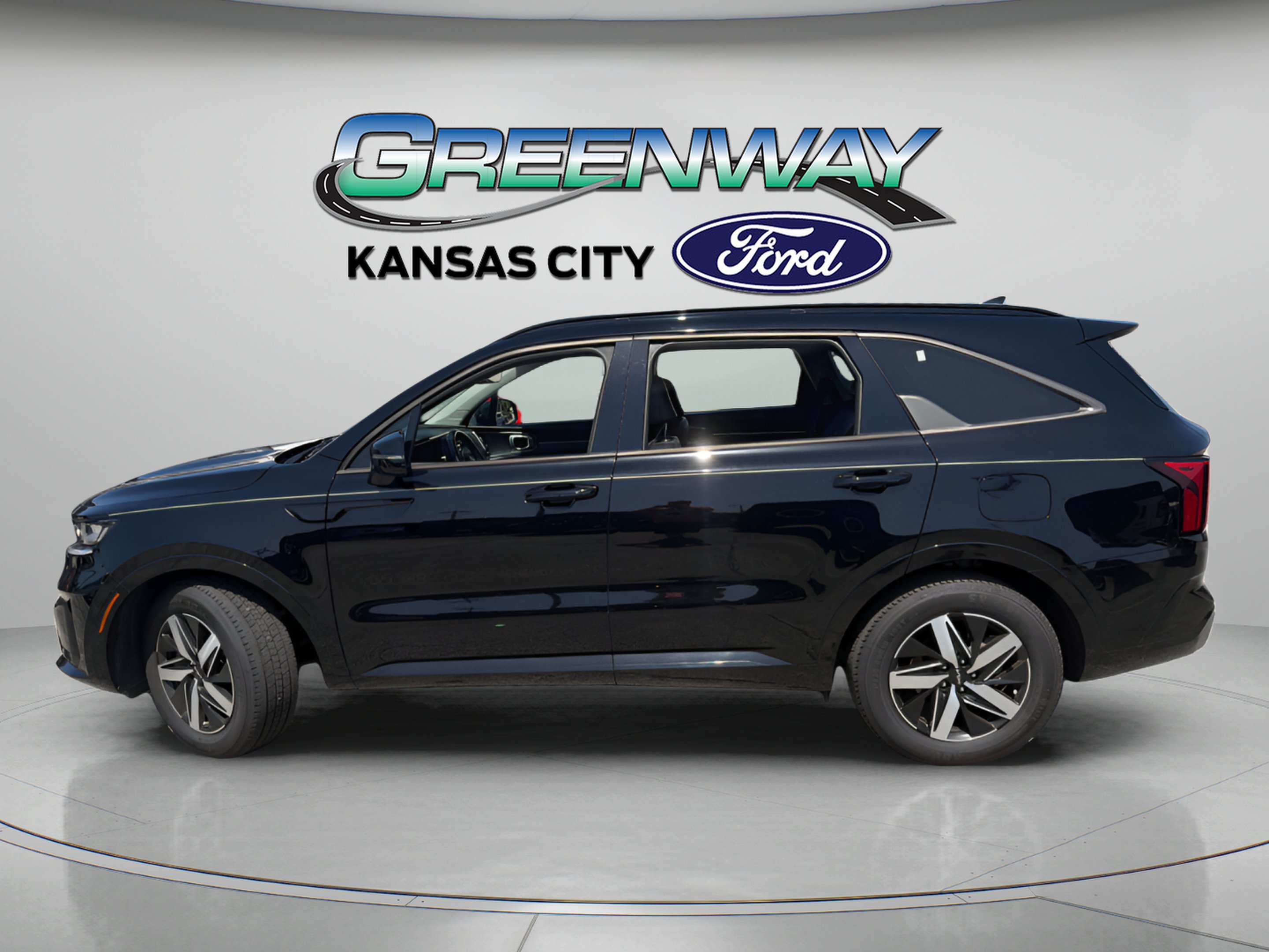 Used 2023 Ebony Black Kia S image 5