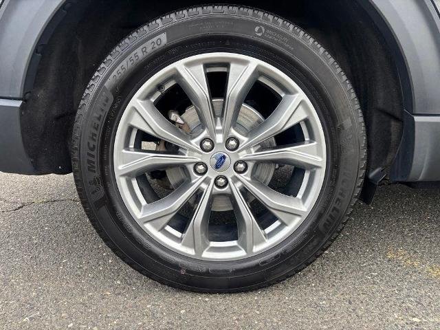 Certified Used 2022 Black Metallic Ford XLT image 69