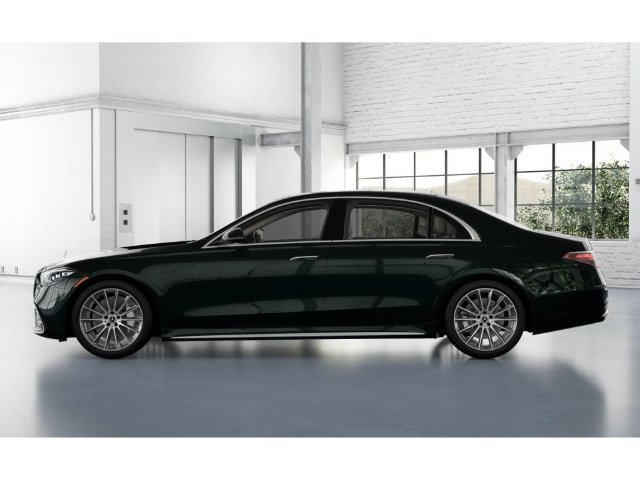 Certified Used 2026 Green Mercedes-Benz S 580 image 36