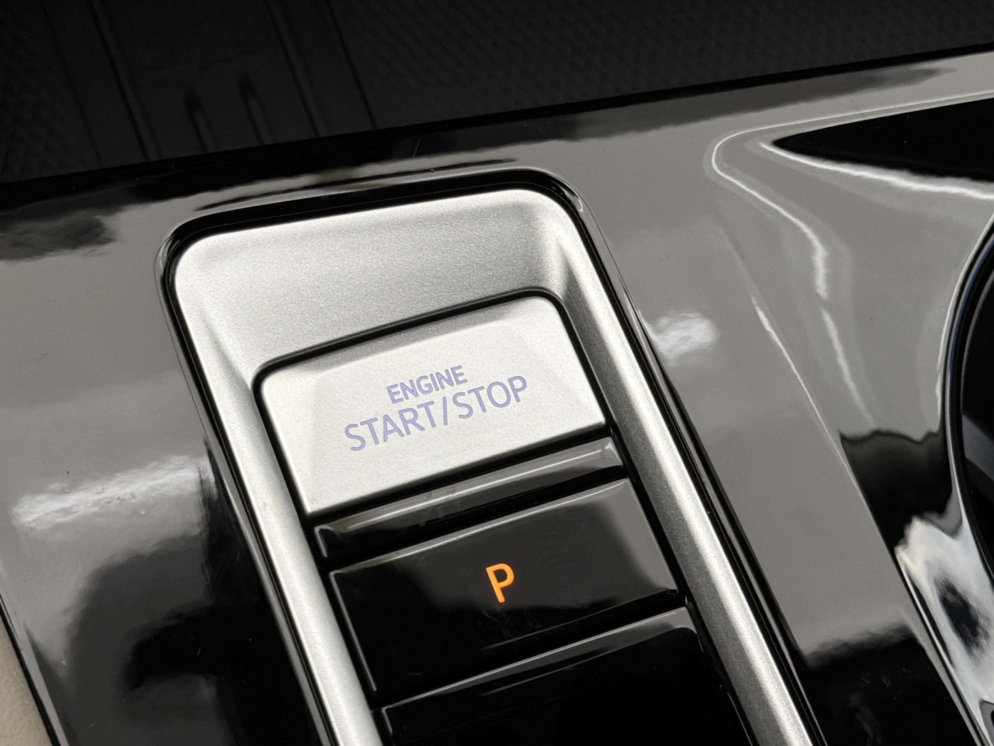 2026 Volkswagen Atlas SE w/Tech - Photo 22