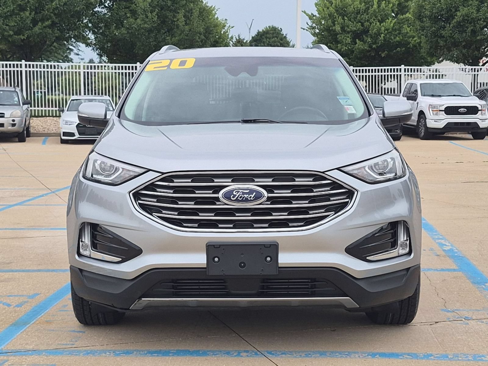 Used 2020 Iconic Silver Metallic Ford SEL AWD image 3