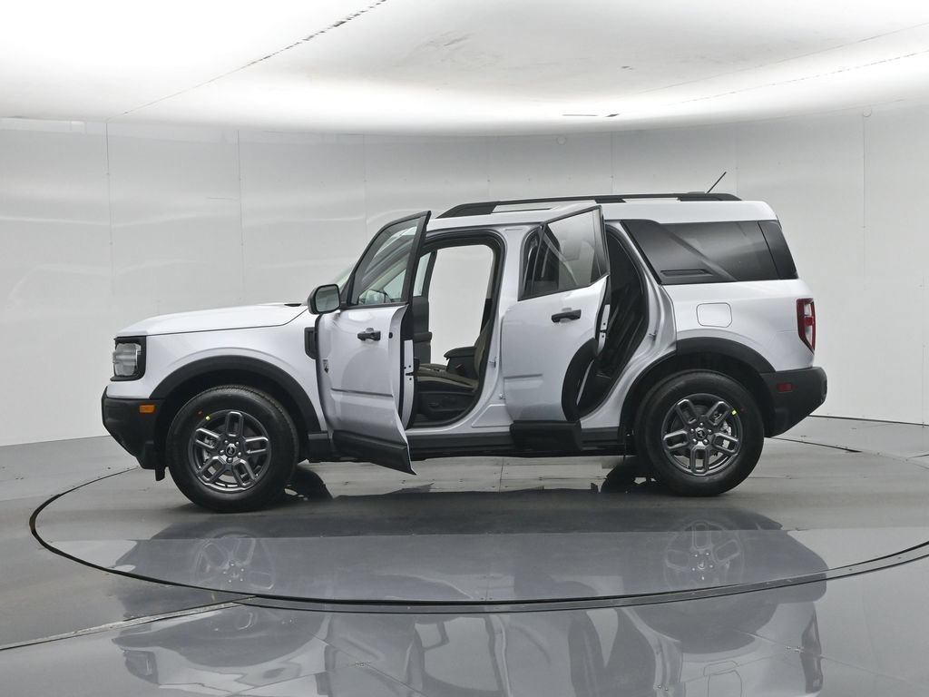 New 2026 Space White Metallic Ford Big Bend image 4