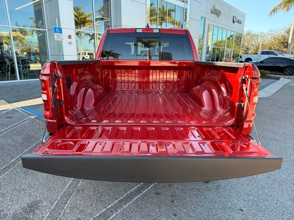 New 2026 Molten Red Pearl-Coat Exterior Paint RAM Laramie image 42