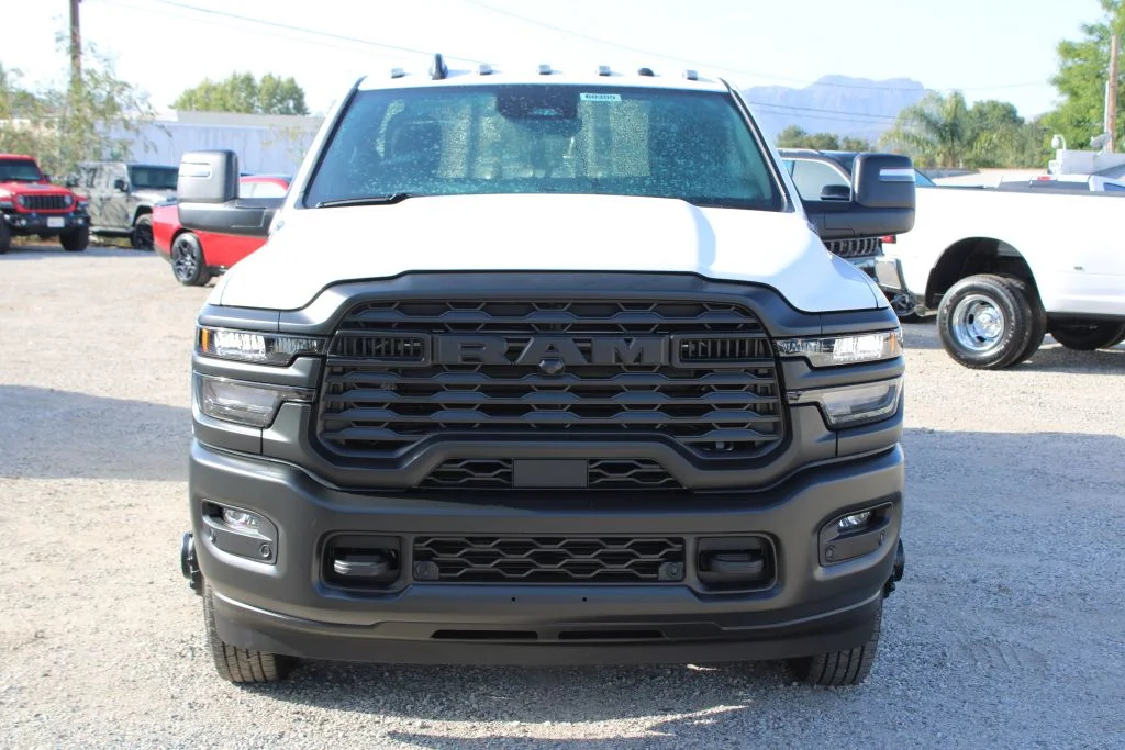 New 2026 Bright White Clear-Coat Exterior Paint Ram Tradesman image 2