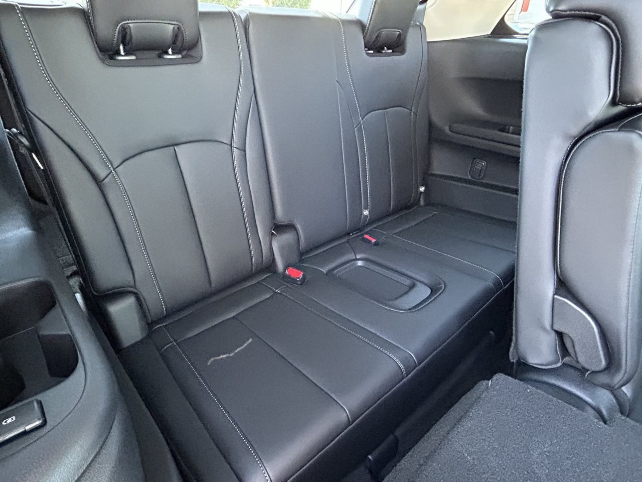 Certified Used 2027 Harbor Gray INFINITI LUXE image 13