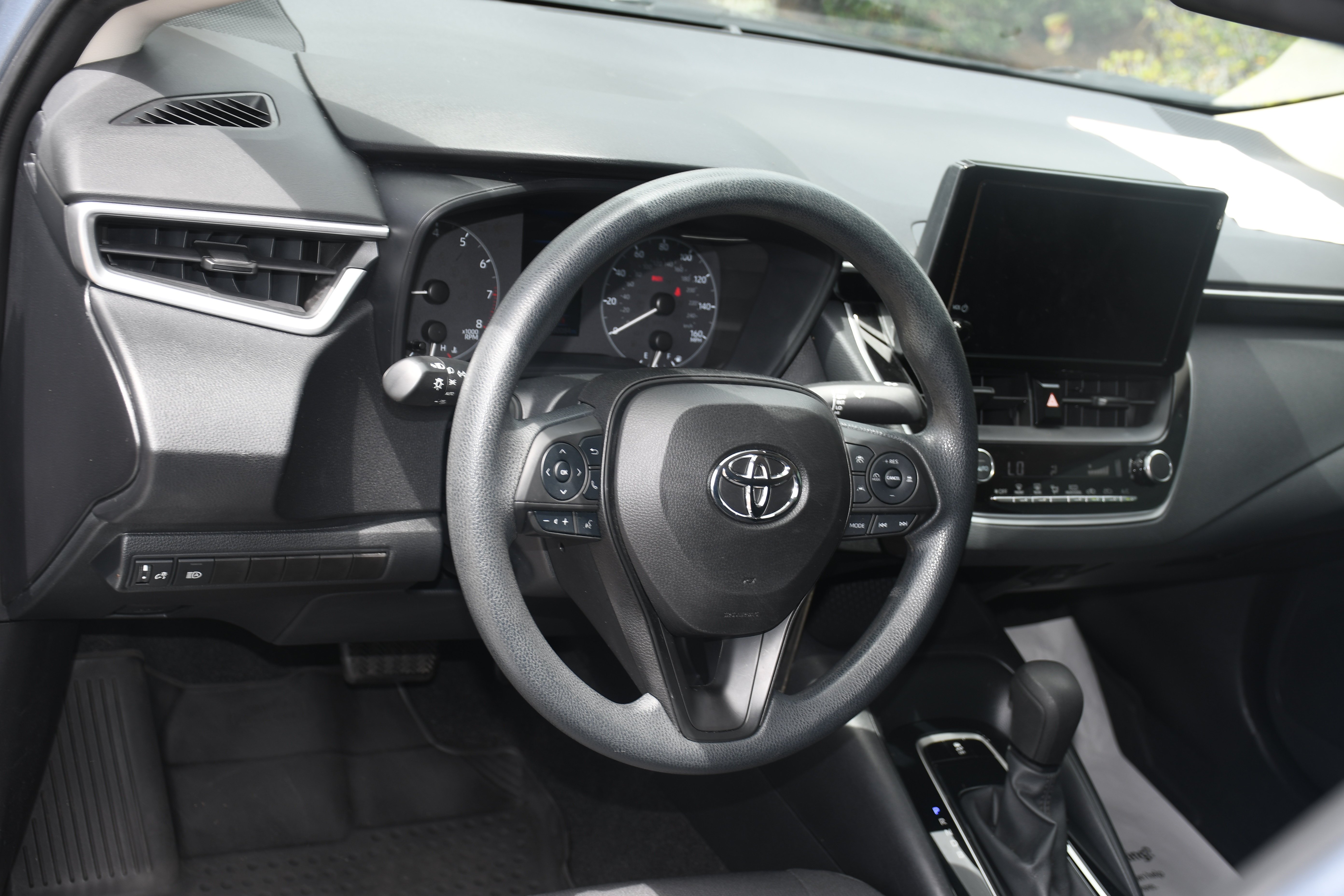 Certified Used 2024  Toyota LE image 8