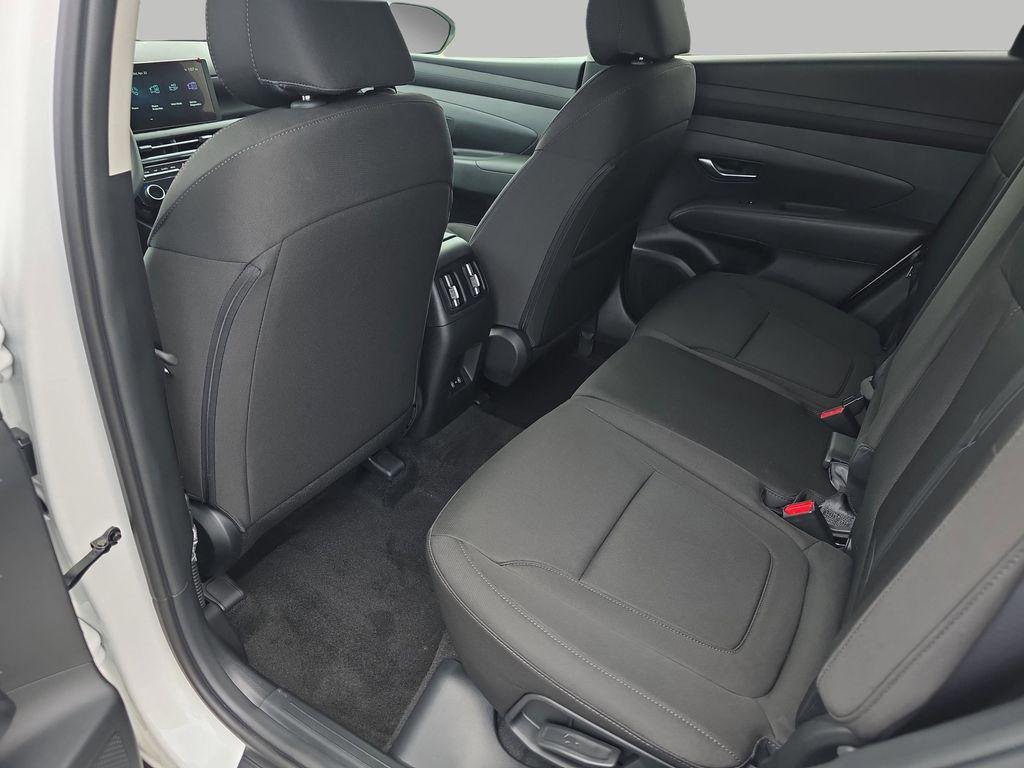 New 2026 White Pearl Hyundai SEL FWD image 23