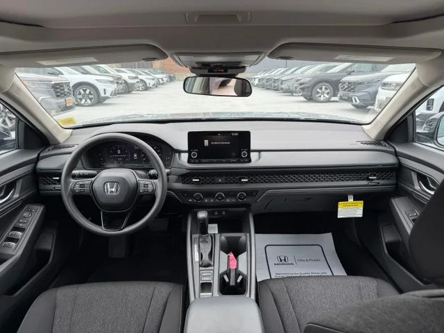 2025 Honda Accord SE - Photo 19