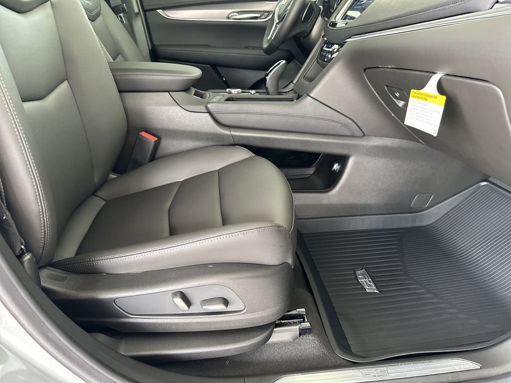 2026 Cadillac XT5 Luxury - Photo 38