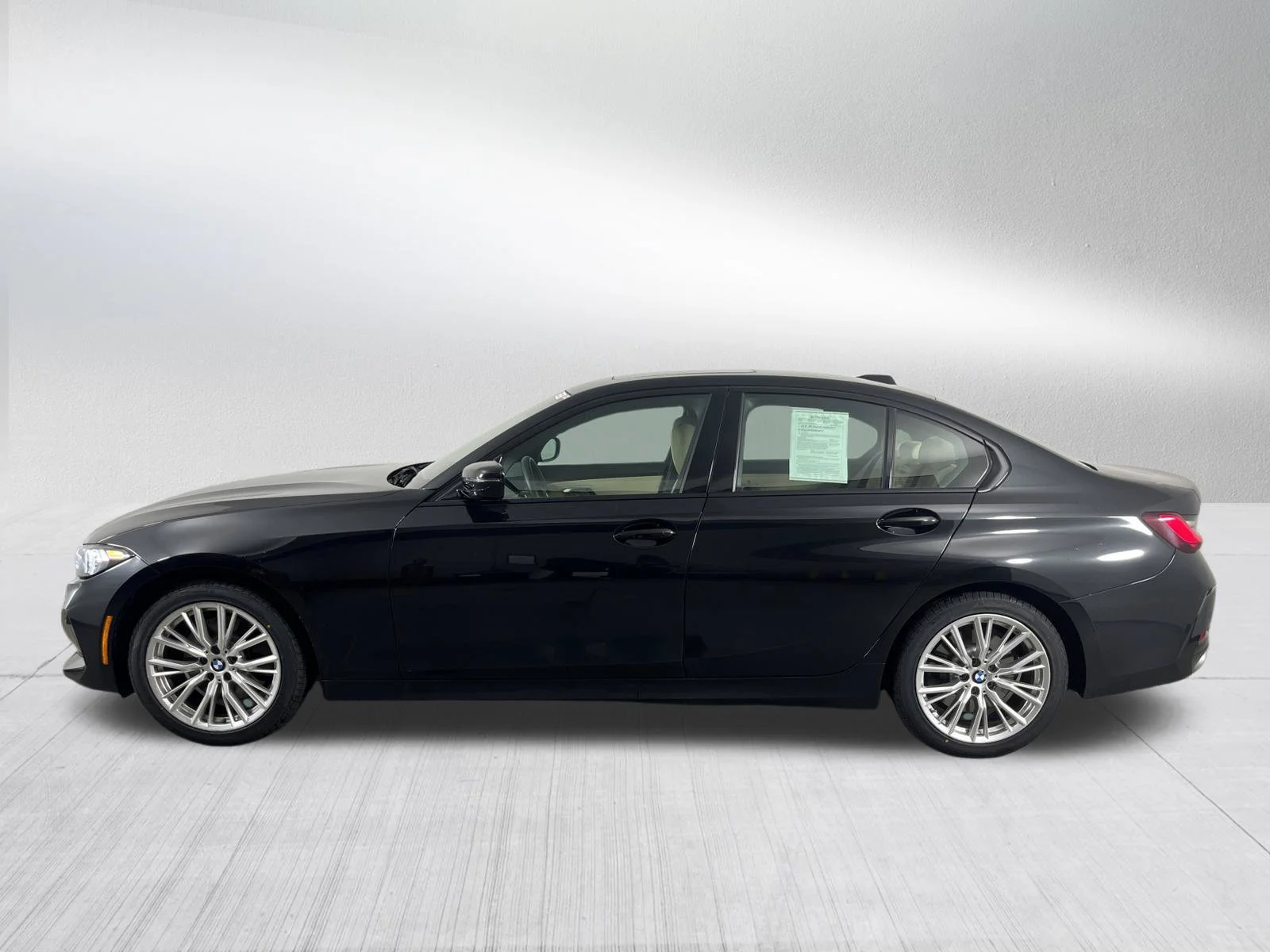 Used 2023 Black Sapphire Metallic BMW 330i xDrive image 4