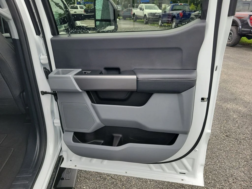 Used 2026 White Ford XLT image 31