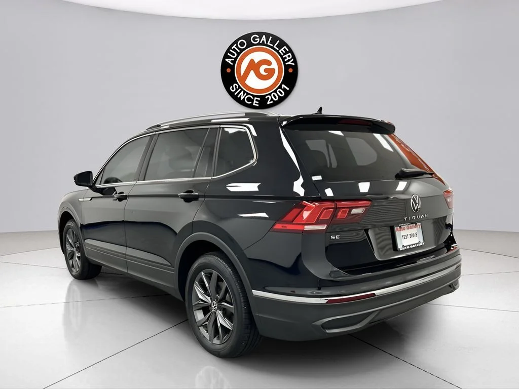 2022 Volkswagen Tiguan SE - Photo 5