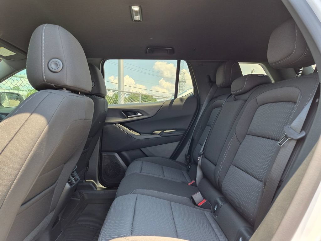 New 2026 Summit White Chevrolet LT image 34