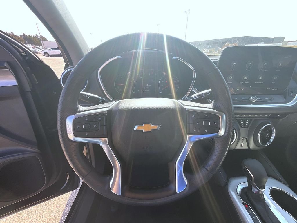 Used 2025 Black Chevrolet LT image 11
