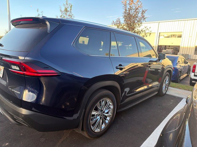 Used 2025  Toyota Platinum image 5