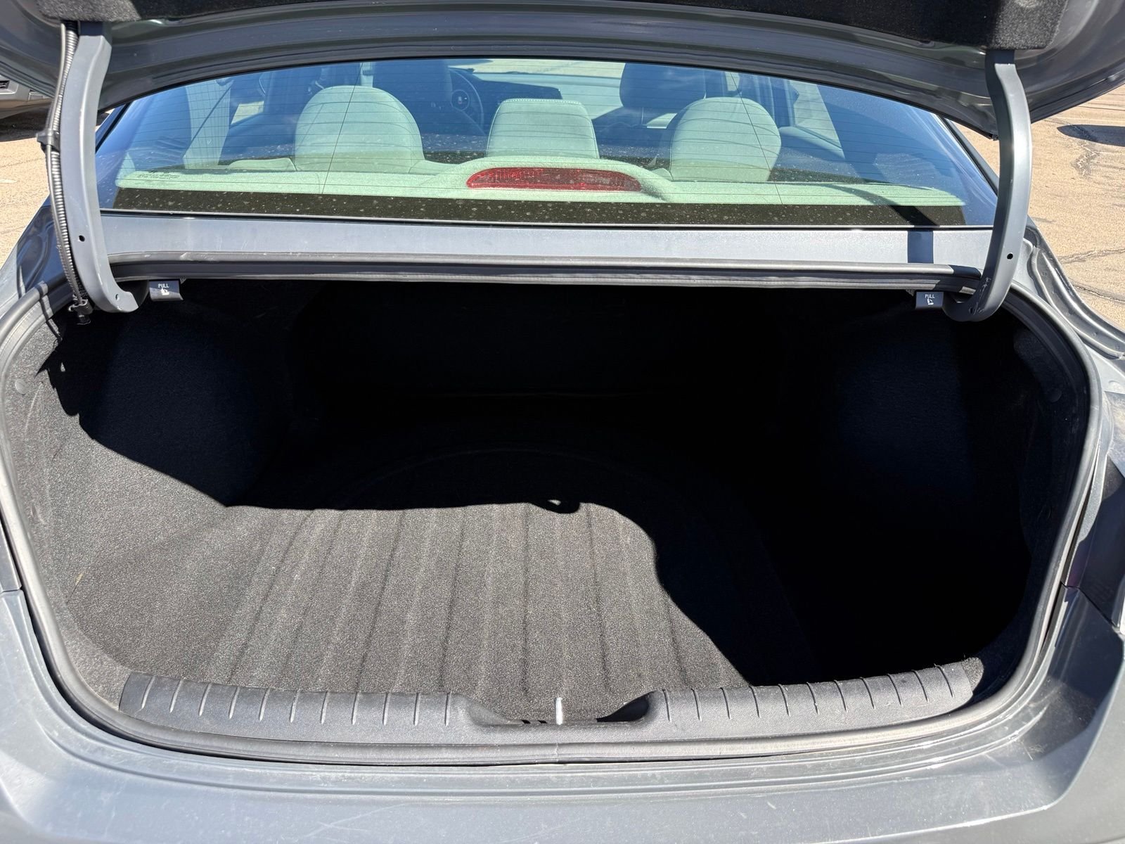 Used 2024 Gray Hyundai SEL image 37
