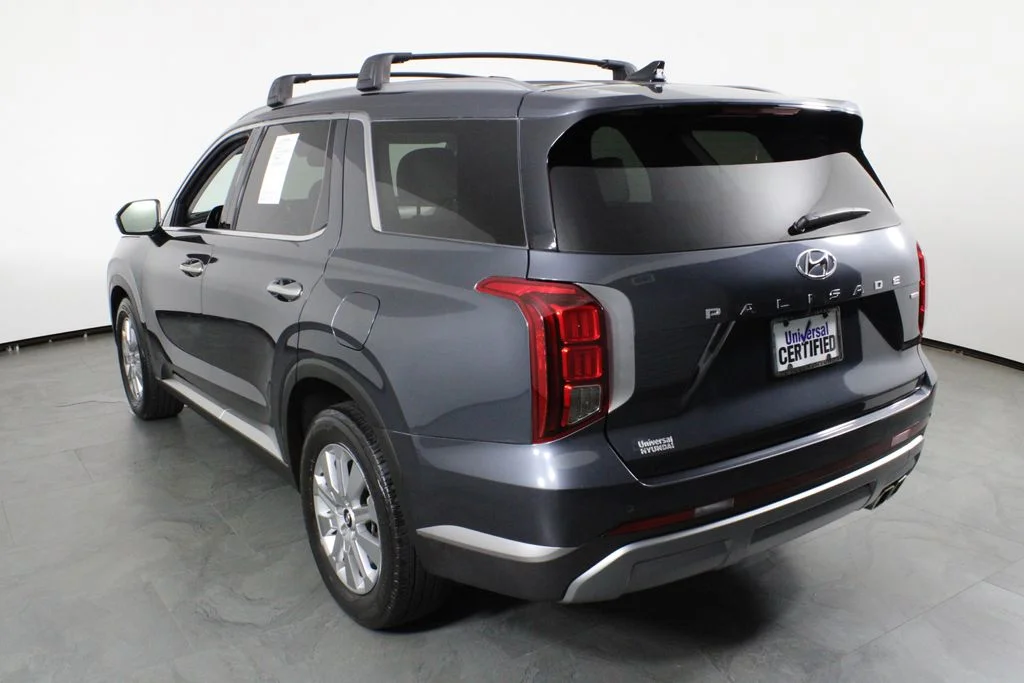 Used 2024 Gray Hyundai SEL image 16