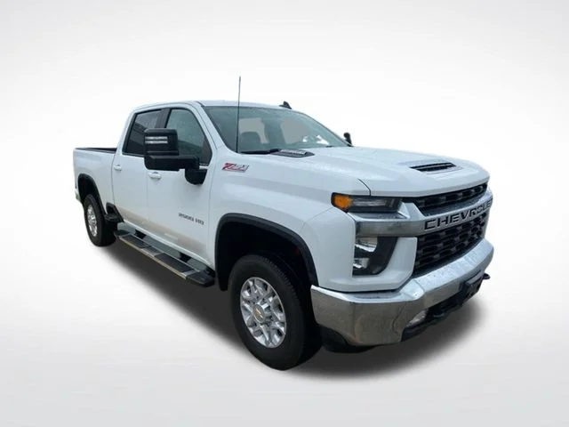 Used 2023 White Chevrolet LT image 11