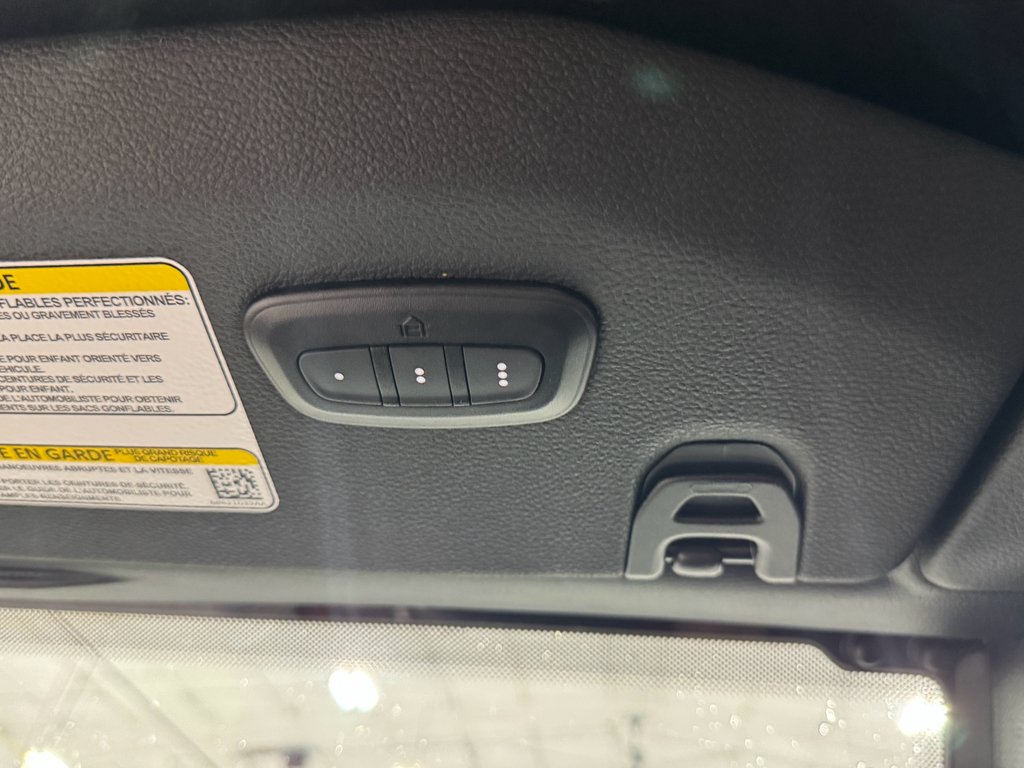 Used 2024 Silver Zynith Clearcoat Jeep Rubicon 392 image 42